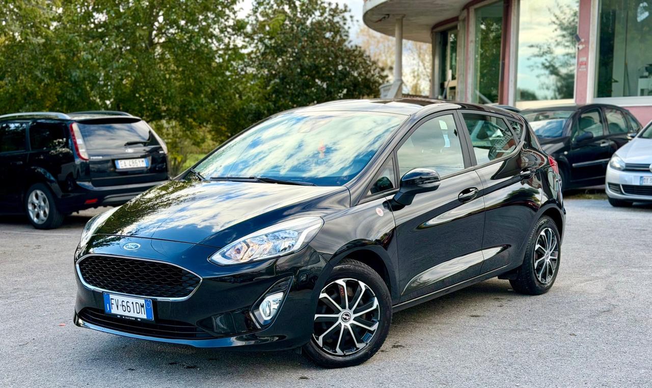 Ford Fiesta Vignale 2019 1,5 DIESEL OK NEOPATENTATI