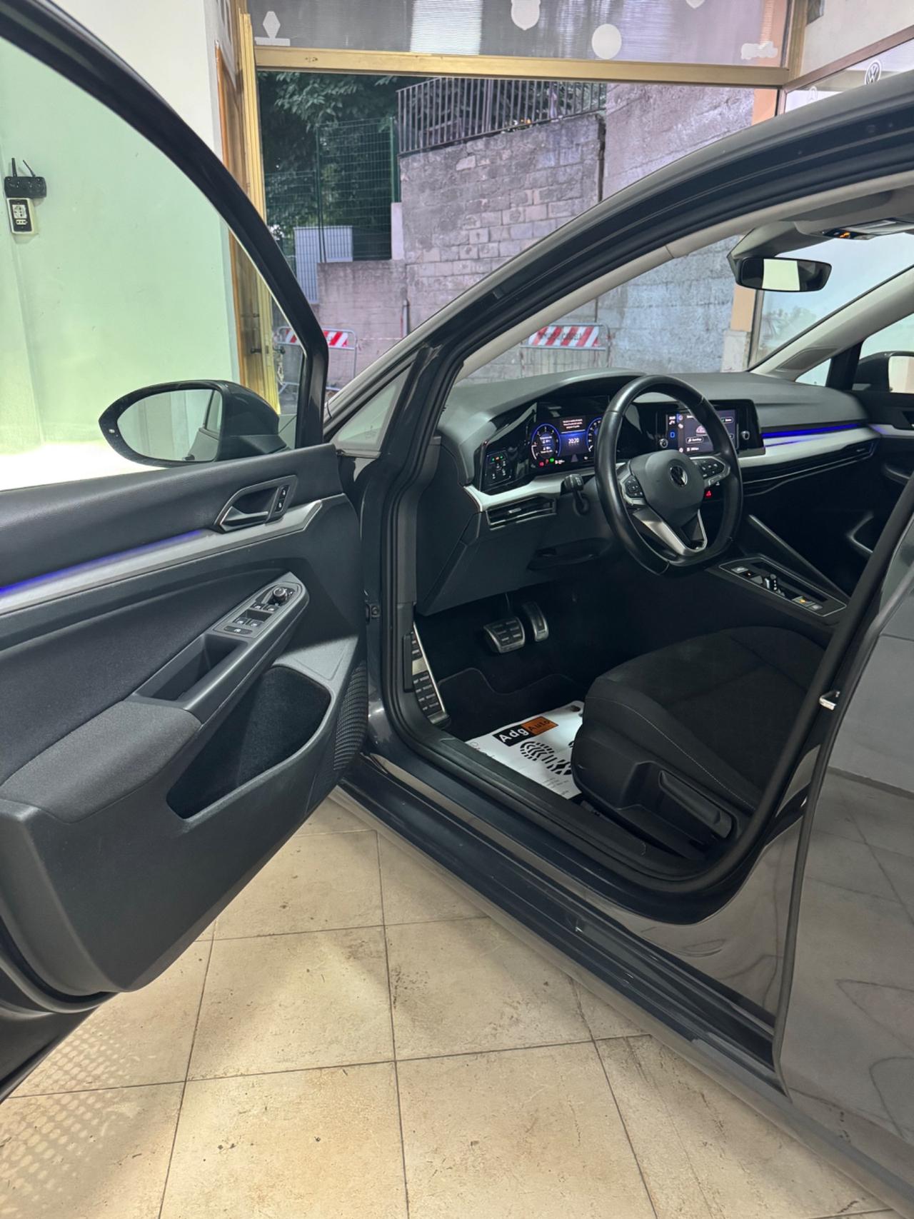 Volkswagen Golf 2.0 TDI DSG SCR 2021 multicolor 17