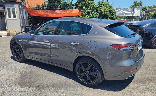MASERATI Levante MHEV 330 CV AWD GT