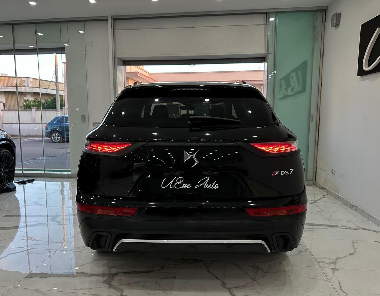 DS Automobiles DS 7 Crossback Performance Line
