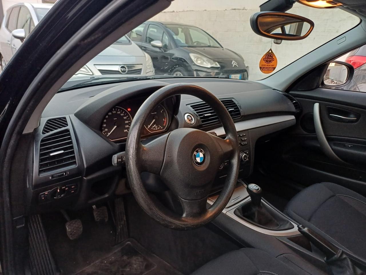 Bmw Serie 1 PERFETTA 2.0 116d - 2011