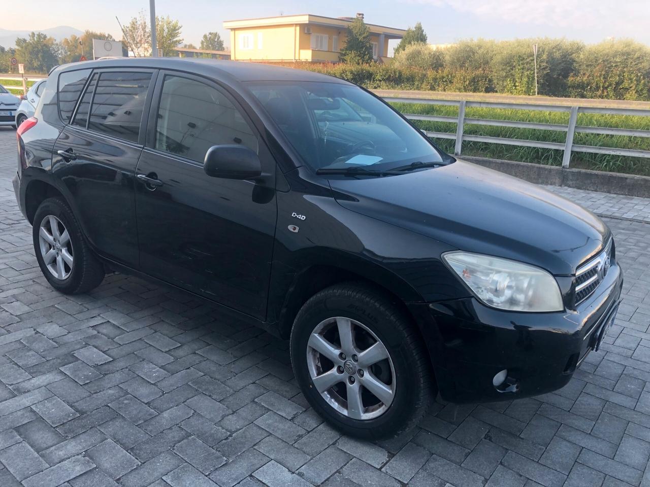 Toyota RAV 4 RAV4 2.2 D-4D 136 CV Sol