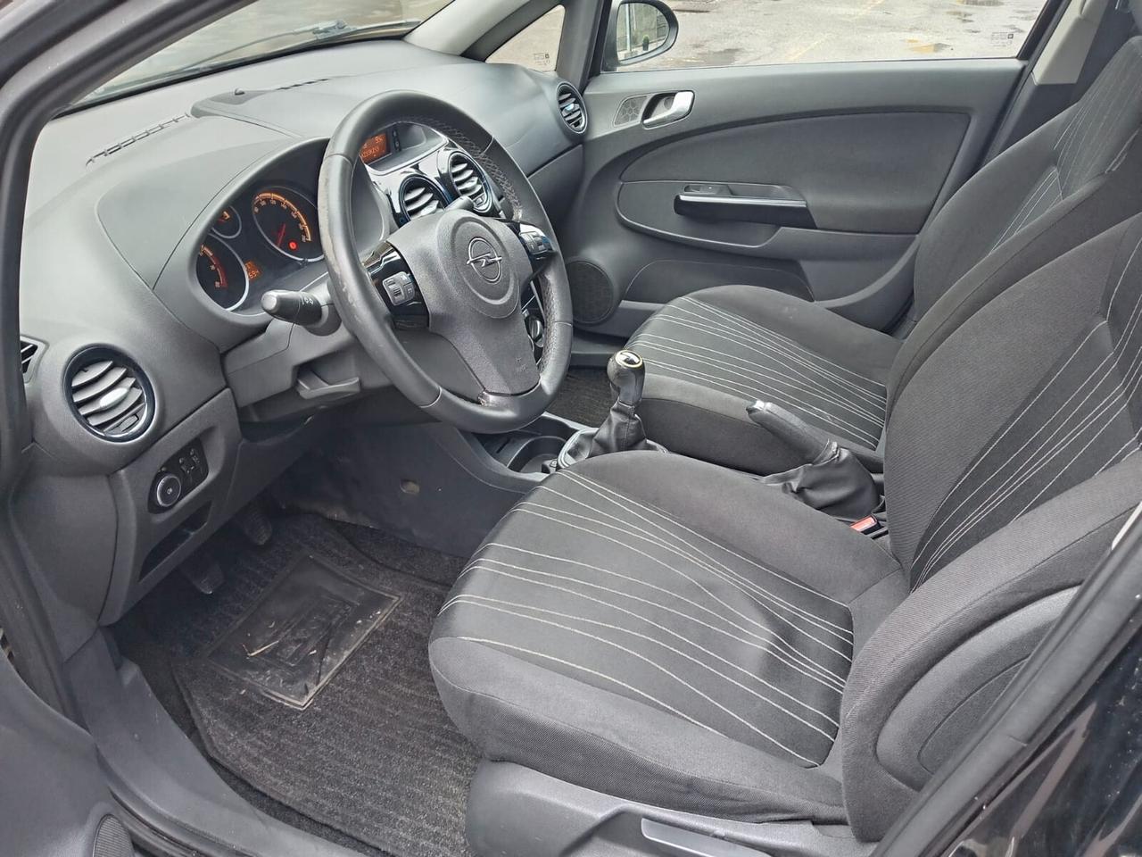 Opel Corsa 1.2 5 porte Edition