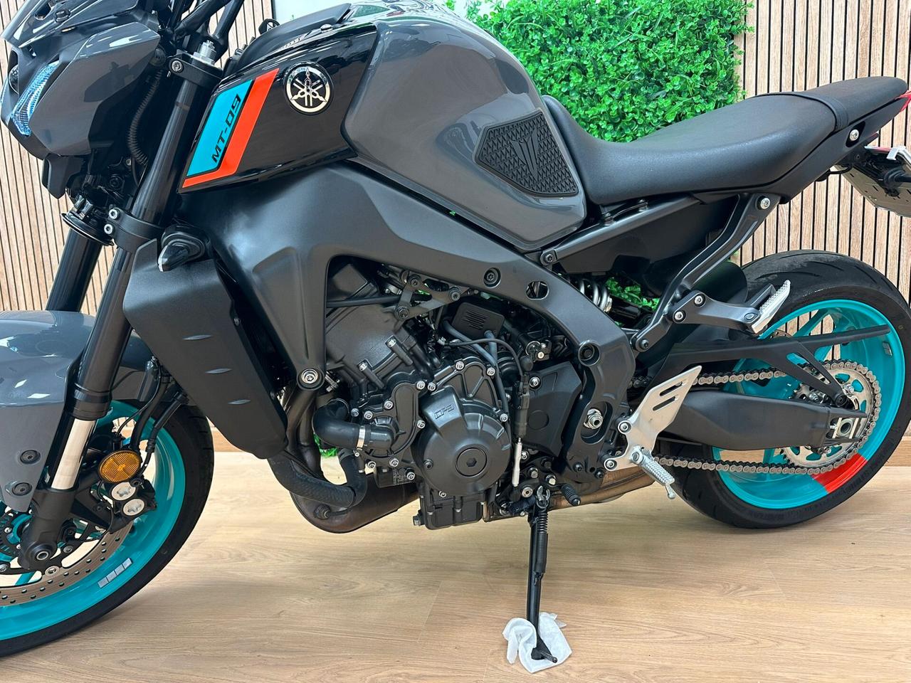 YAMAHA MT09 MT-09 MT 09 / 2023 SOLI 3.500KM GARANZIA 2027