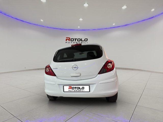 OPEL Corsa 1.2 3 porte Sport