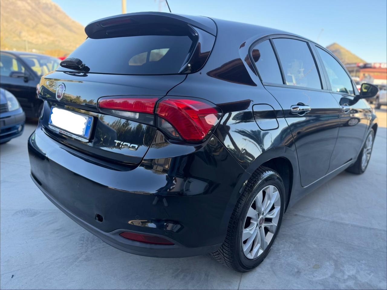 Fiat Tipo 1.6 Mjt S&S 5 porte Lounge 2016