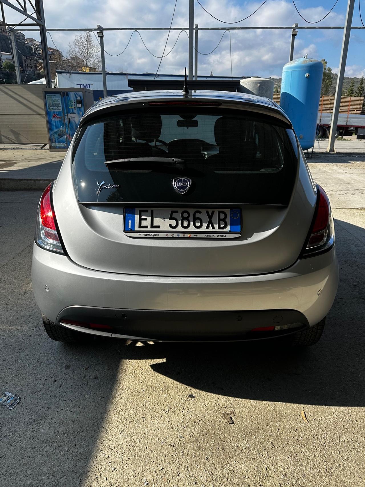 Lancia Ypsilon 1.3 MJT 16V 95 CV 5 porte S&S Platinum