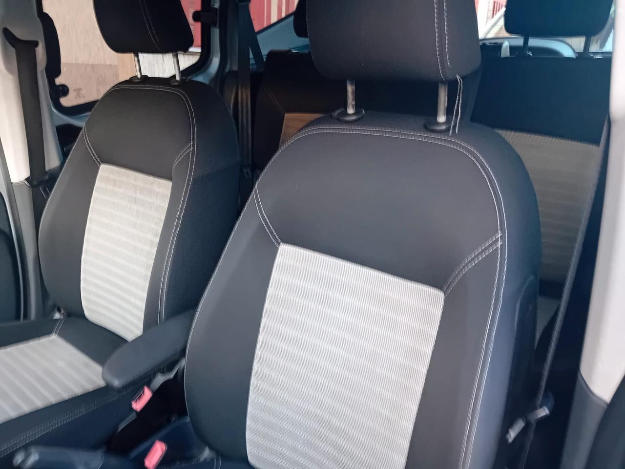Fiat Qubo 1.3 MJT 75 CV Trekking