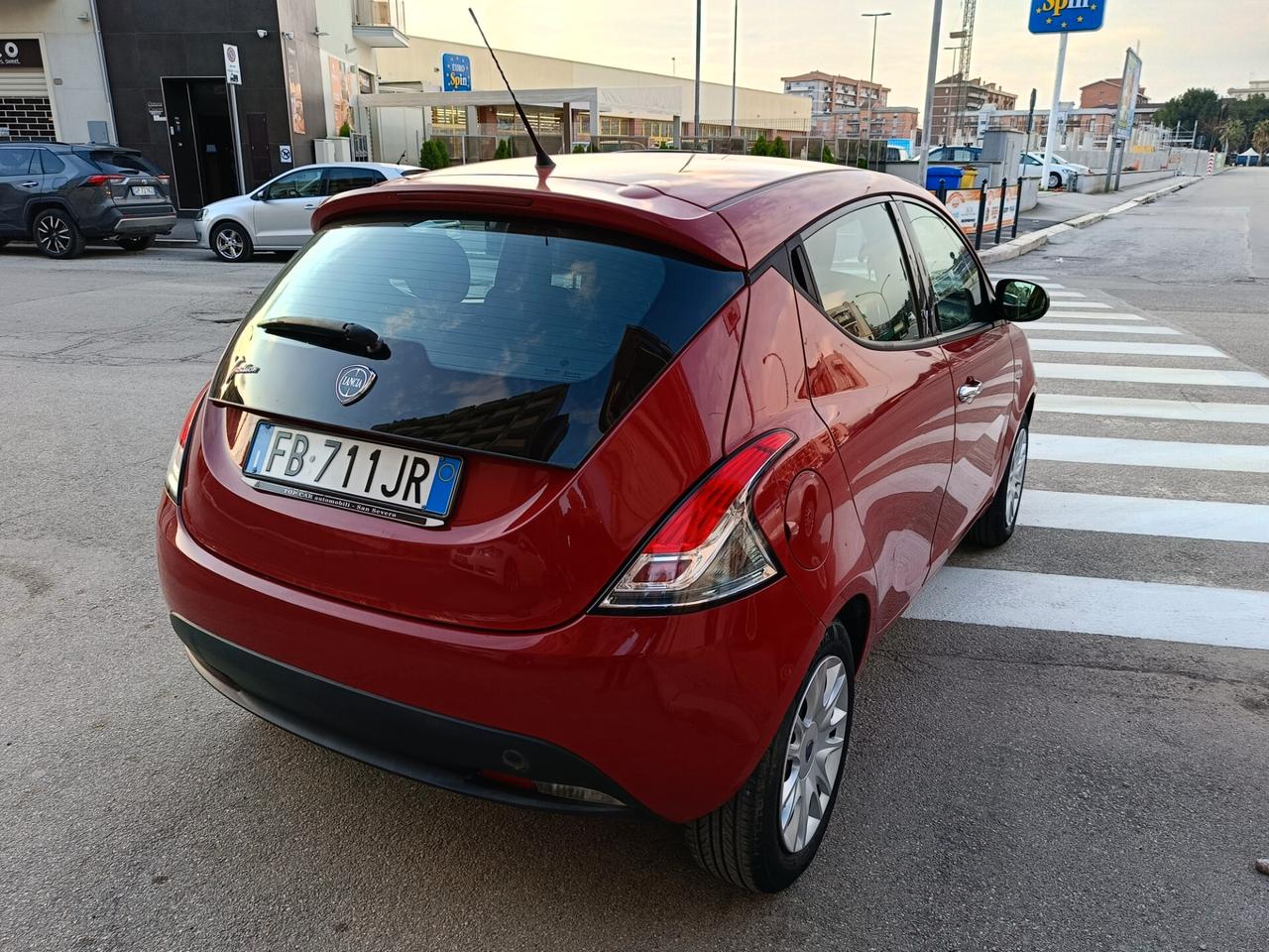 Lancia Ypsilon 1.3 MJT 16V 95 CV 5 porte S&S Silver