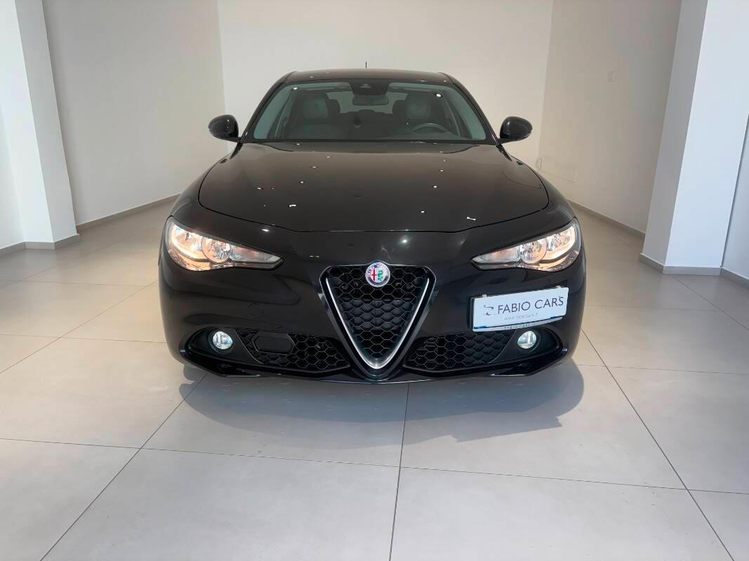 Alfa Romeo Giulia 2.2 t Super 180cv