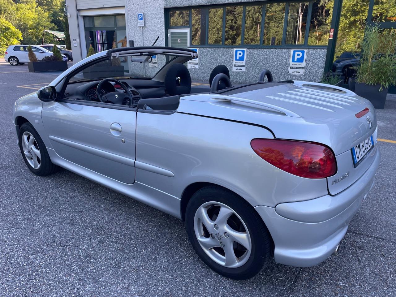 Peugeot 206 1.6 16V Cabrio*Neopatentati*