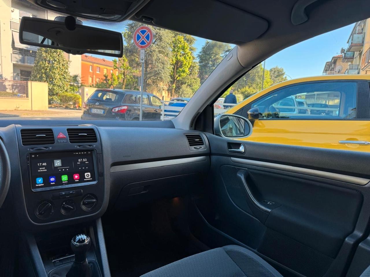 VW GOLF 1.6 16V FSI 5p. NEOPATENTATI