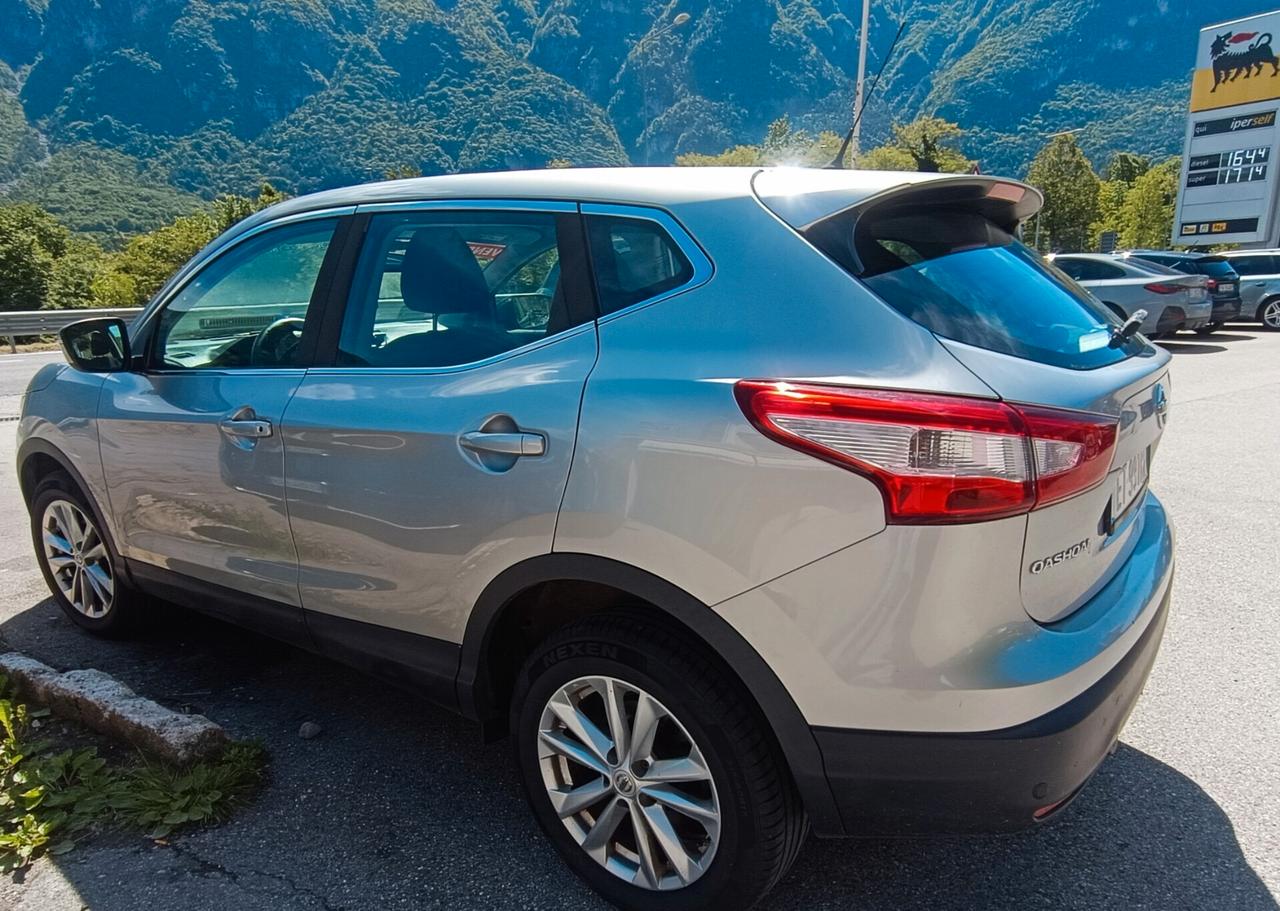 Nissan Qashqai 1.5 dCi DPF Acenta