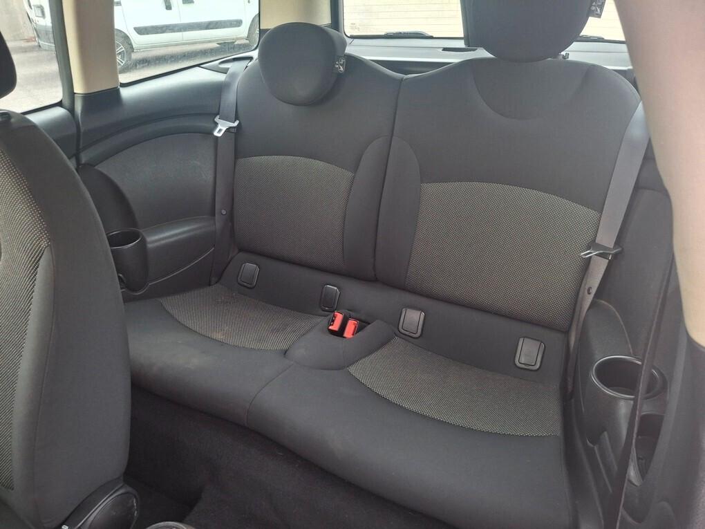 Mini Clubman Cooper D Km 130.000 - 2013