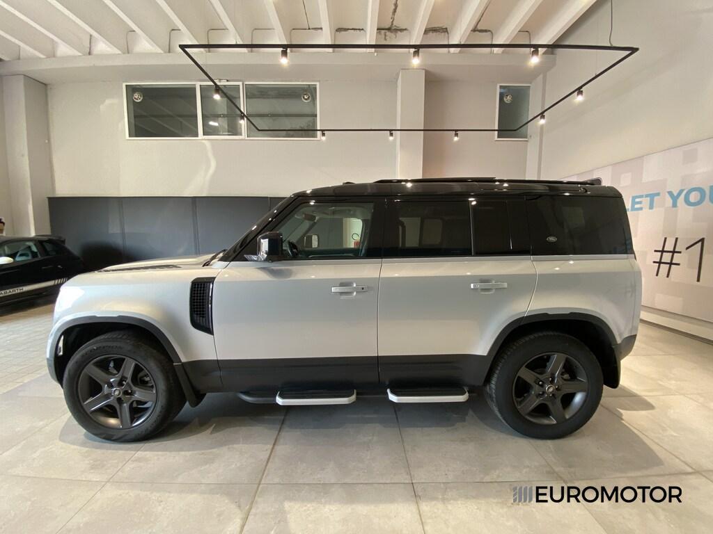 Land Rover Defender 110 3.0 I6 MHEV SE AWD Auto