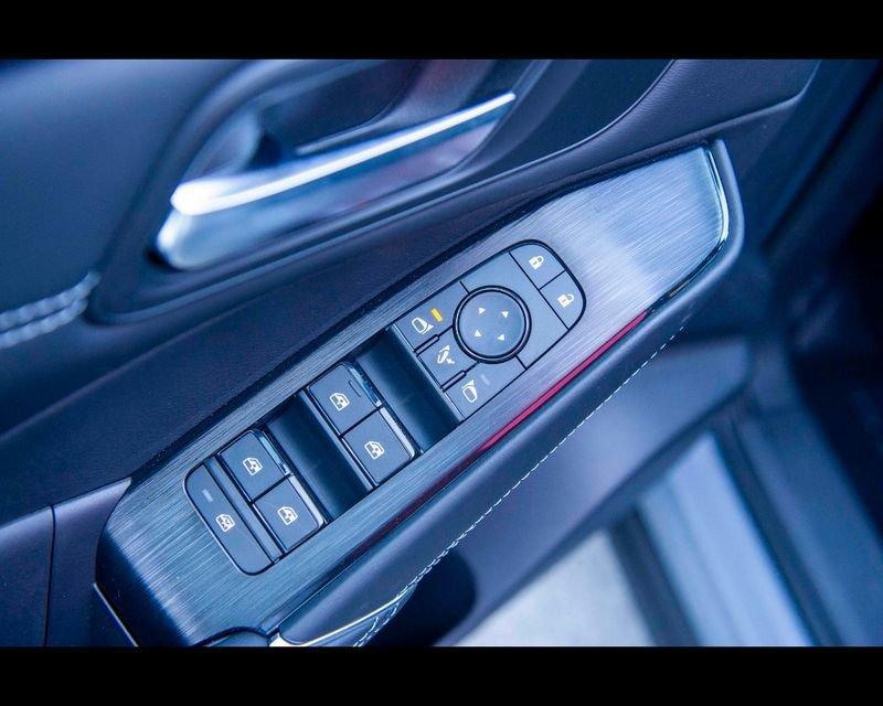 Nissan Qashqai N-CONNECTA MHYB 140CV