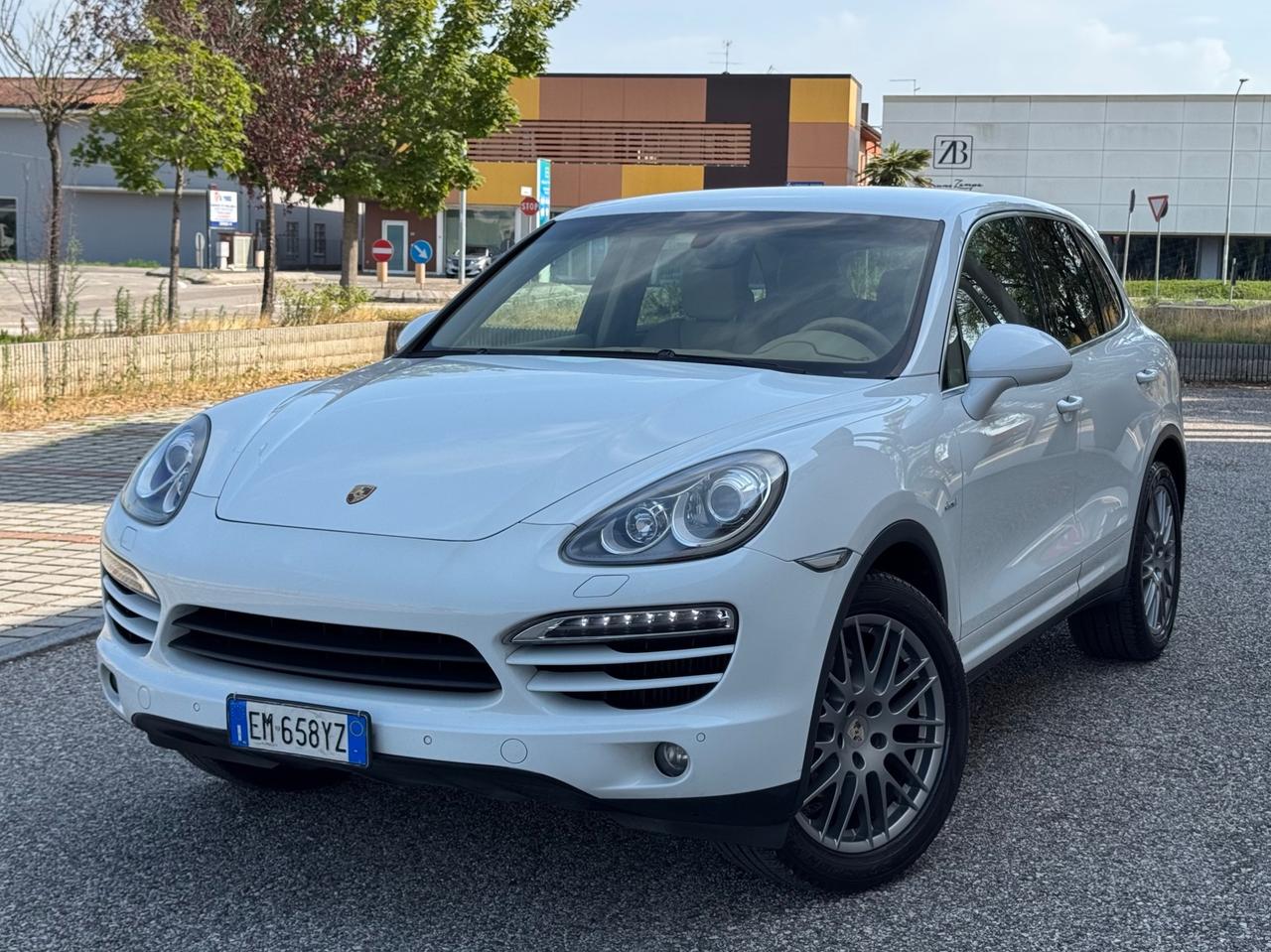 Porsche Cayenne 3.0 Diesel 245cv