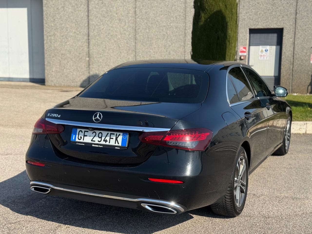 Mercedes E 200d - 160cv - 2021 - Automatico