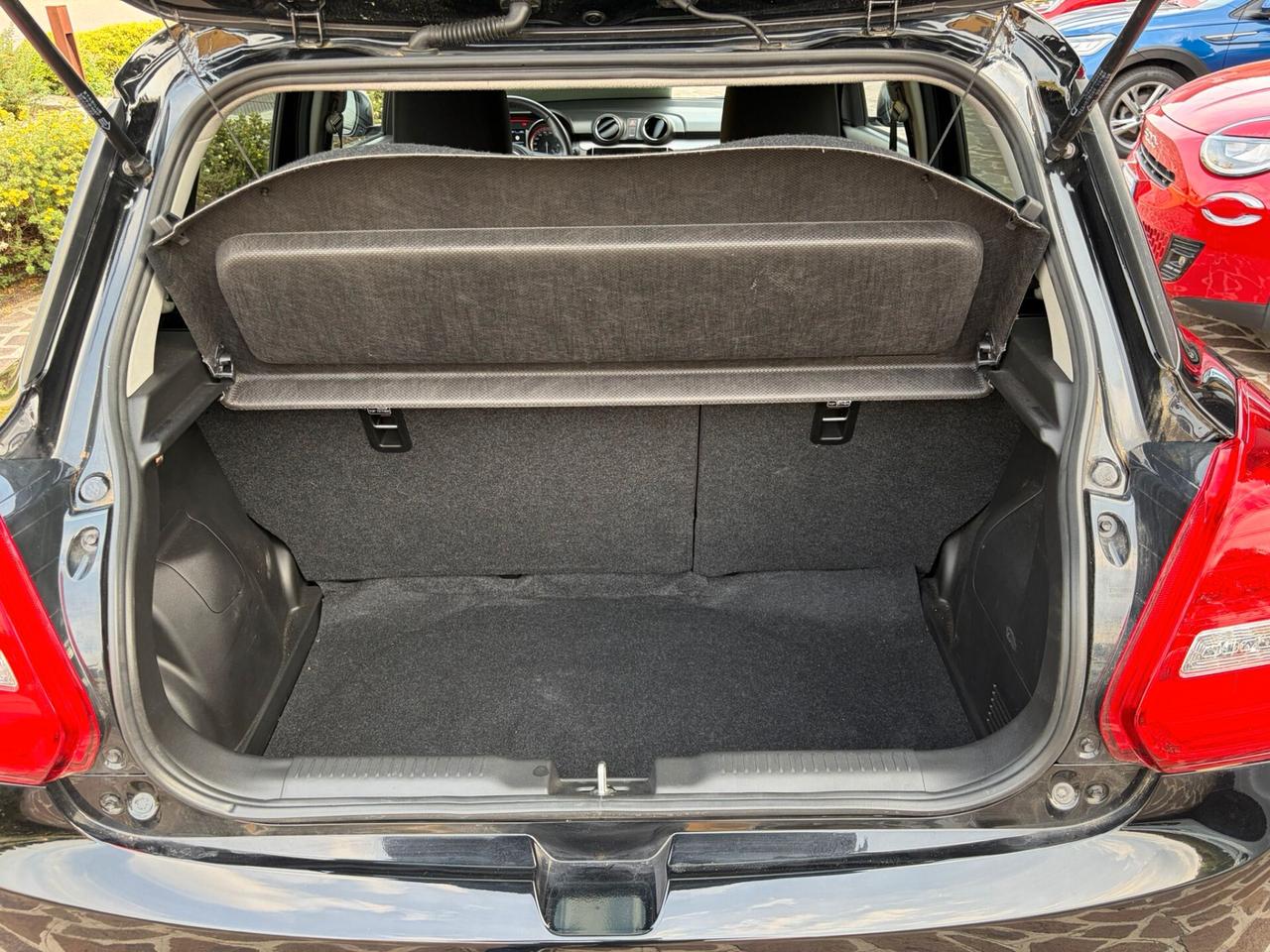 Suzuki Swift 1.2 Hybrid 4WD AllGrip Top