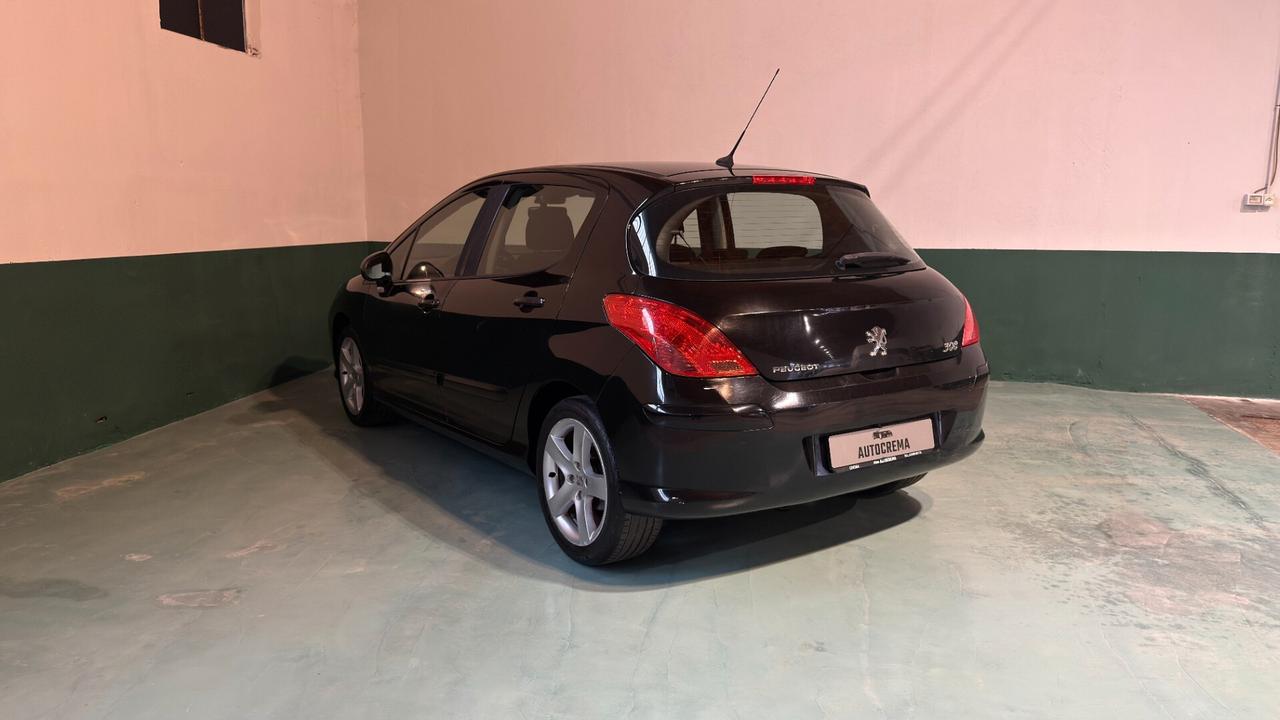Peugeot 308 1.6 HDi 110CV 5p. Féline (5 Marce)