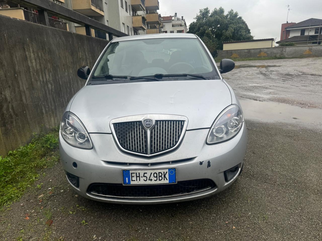 Lancia Ypsilon 2011/1.3 MJT 75 X neopatentati catena appena fatta