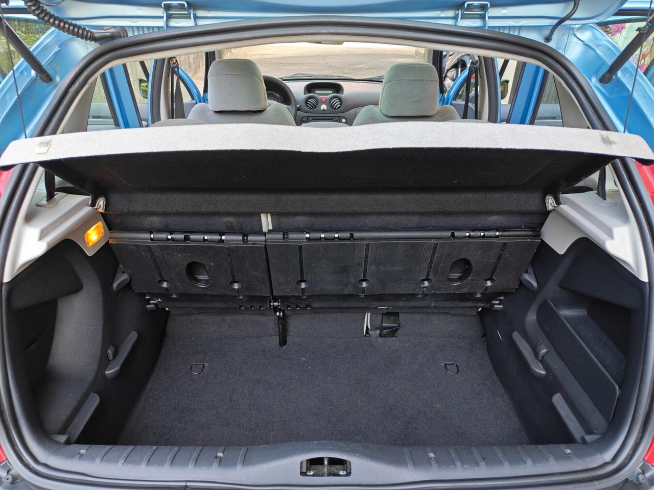 Citroen C3 1.4 BENZINA 73cv / 84.000km / Tetto Pano
