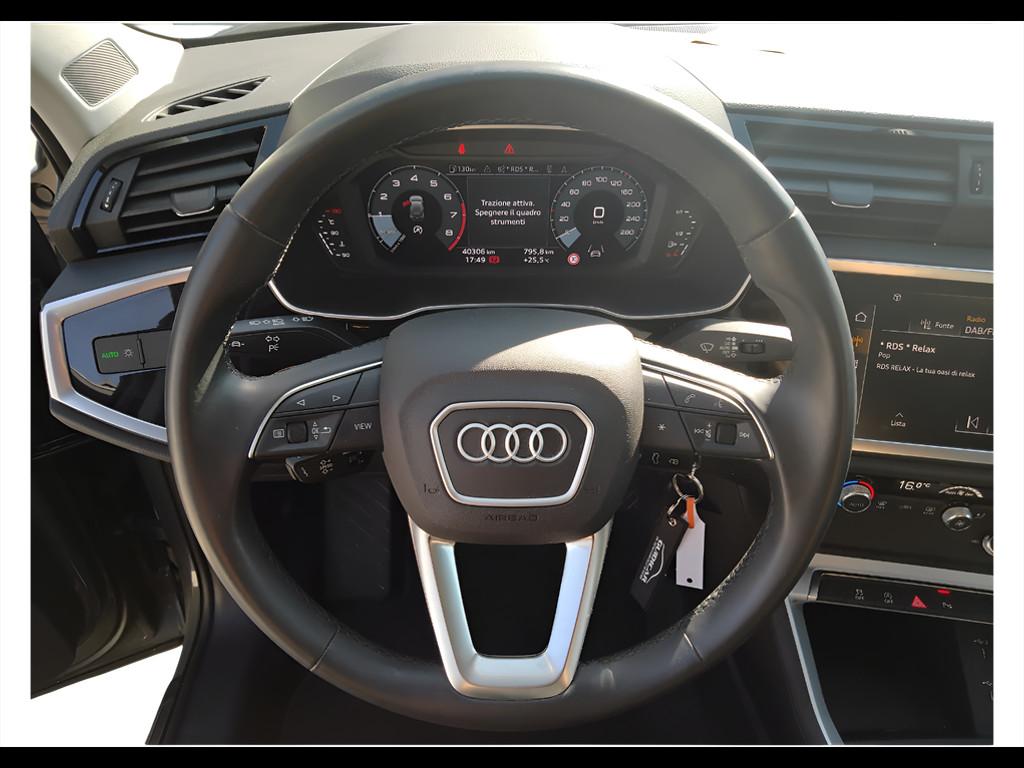 AUDI Q3 2 serie - Q3 35 TFSI Business Advanced
