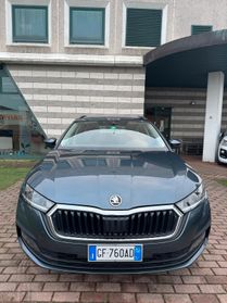Skoda Octavia 2.0 TDI EVO SCR DSG Wagon Sportline