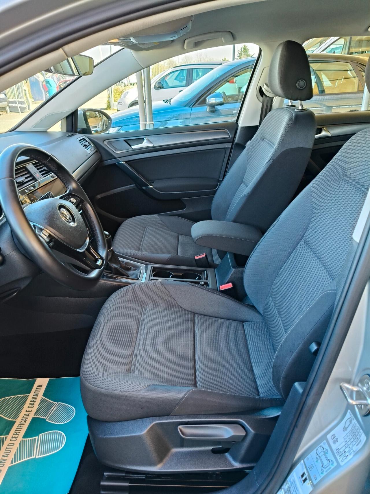Volkswagen Golf 1.6 TDI 115 CV 5p. Executive BlueMotion Technology
