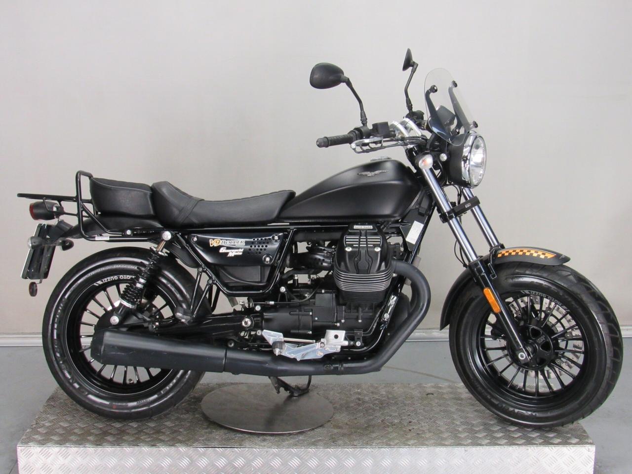 Moto Guzzi V9 ABS BOBBER