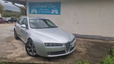 Alfa Romeo 159 1.9 JTDm Sportwagon Distinctive