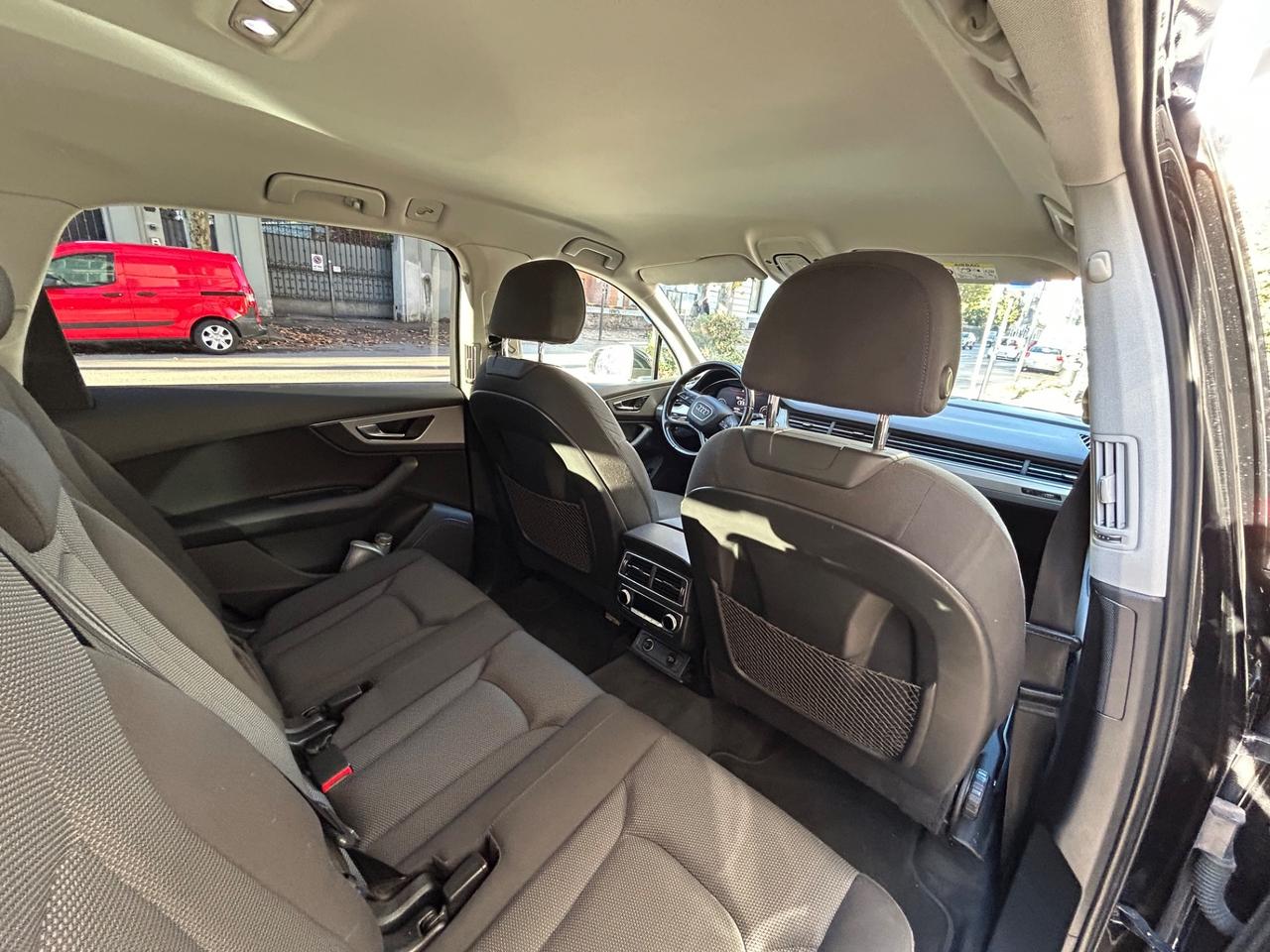 Audi Q7 3.0 TDI 218cv Ultra Business Plus QUATTRO Tiptronic E6!!!