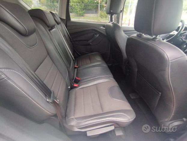 Ford Kuga 2.0 TDCI 150 CV Start&Stop Powershi...