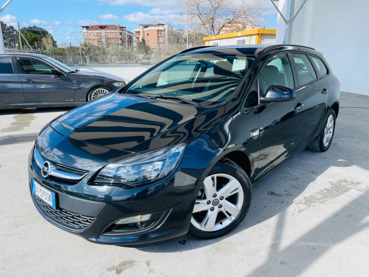 Opel Astra 1.7 CDTI 110CV Sports Tourer Elective