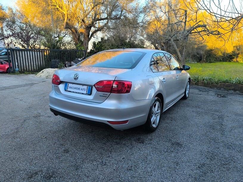Volkswagen Jetta 1.6 TDI BlueMotion Technology