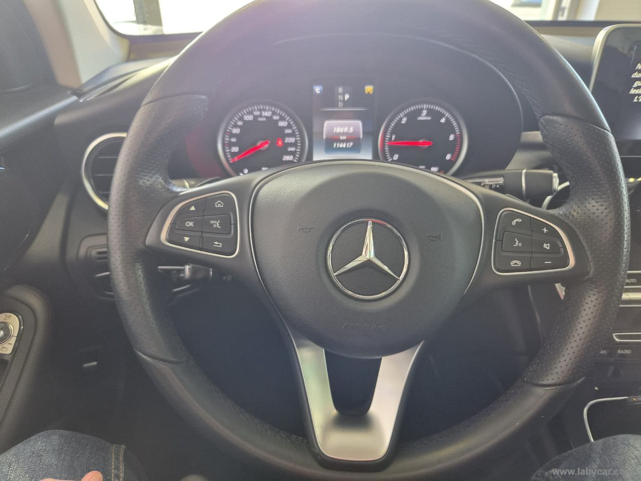 MERCEDES-BENZ GLC 220 d 4Matic Coupé Business