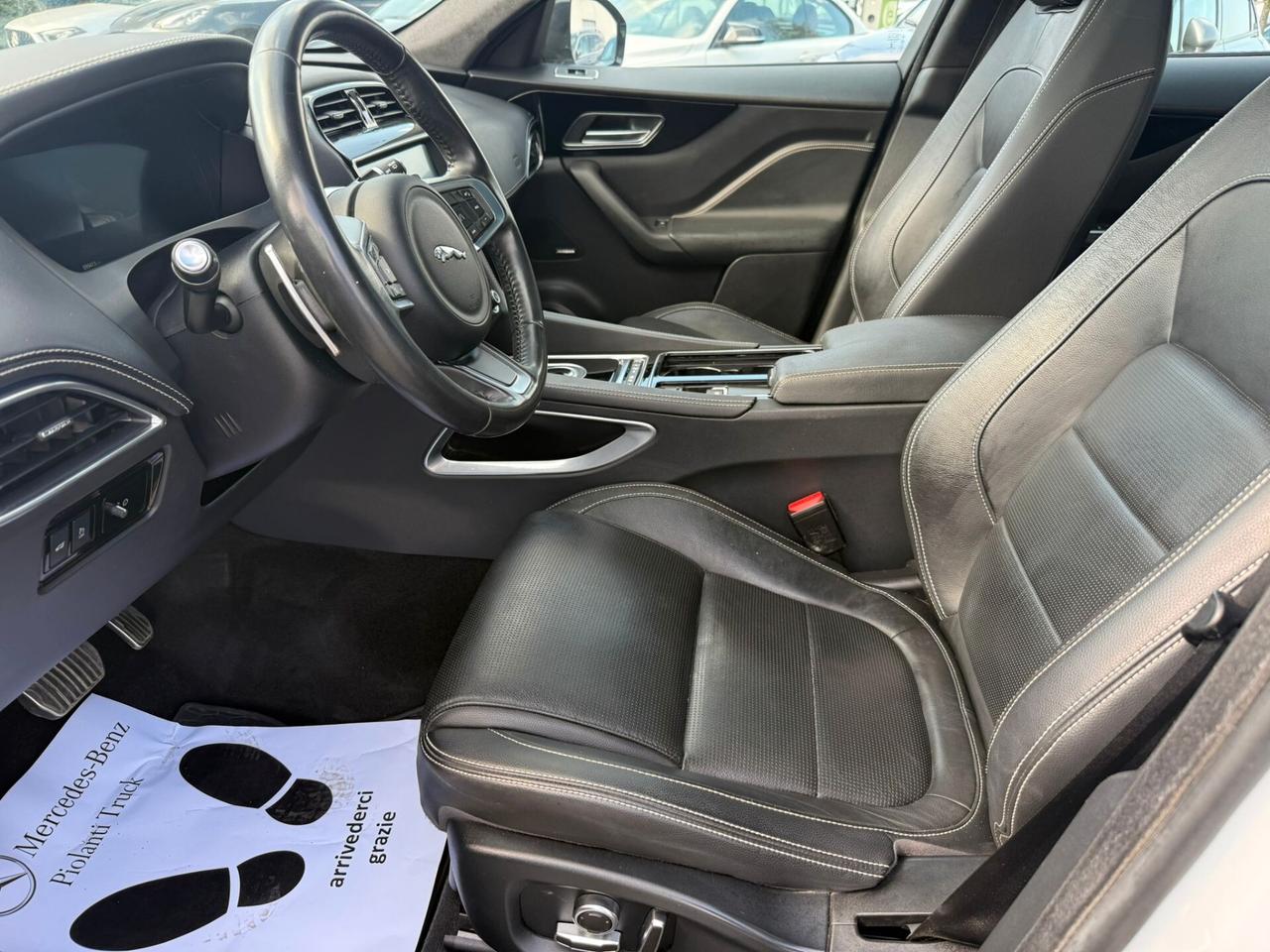 Jaguar F-Pace 2.0 D 180 CV AWD aut. Portfolio