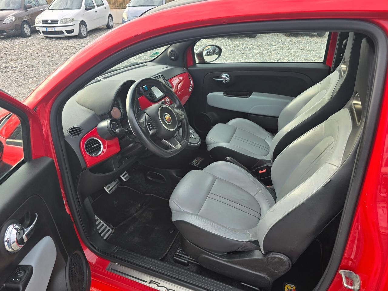 Abarth 500 C 1.4 Turbo T-Jet MTA Custom