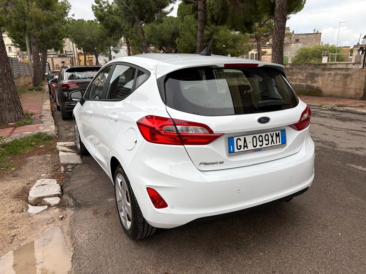 Ford Fiesta 1.5 EcoBlue 5 porte Connect