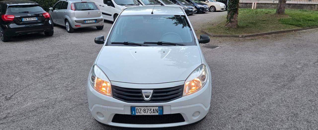 Dacia Sandero 1.4 8V GPL Lauréate