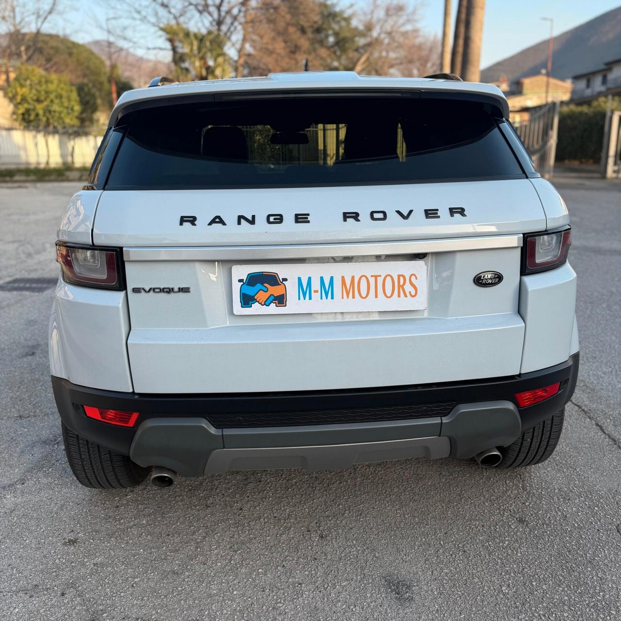 Land Rover Range Evoque 2.0 TD4 180 CV 5p. Pure