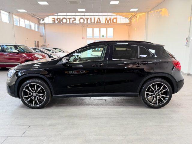 MERCEDES-BENZ GLA 200 d Automatic Premium Enduro
