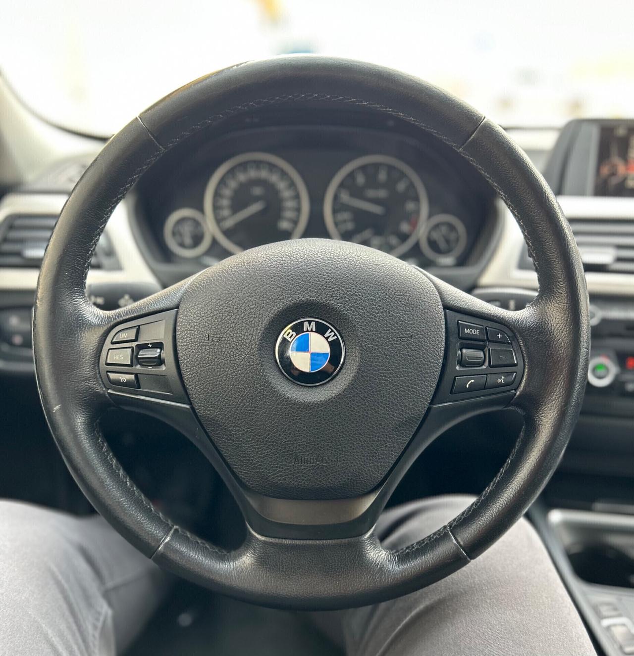 Bmw 320d Touring Msport 2015 UNICO PROPR.