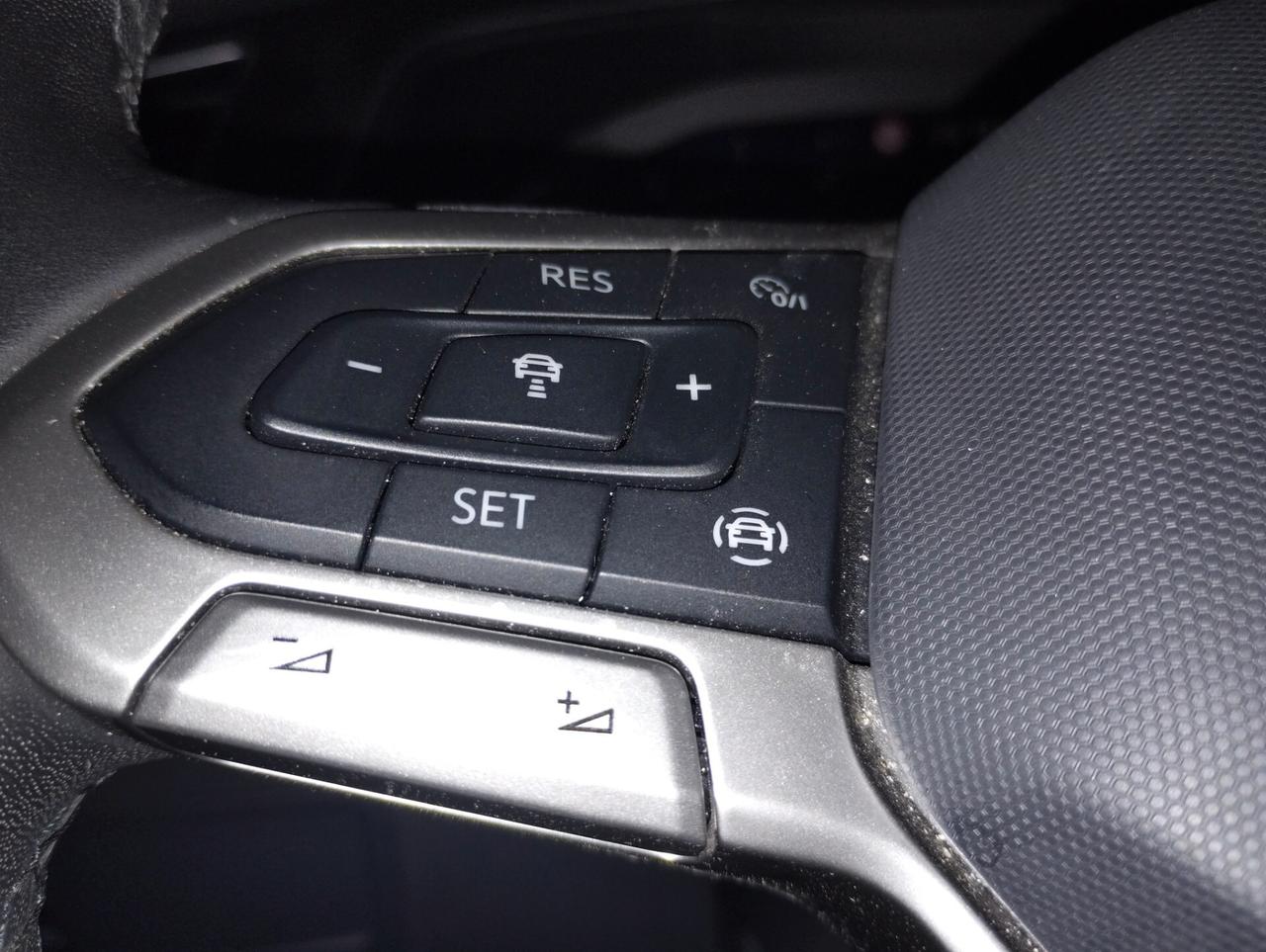 Volkswagen Tiguan 2.0 TDI 150 CV SCR DSG Elegance