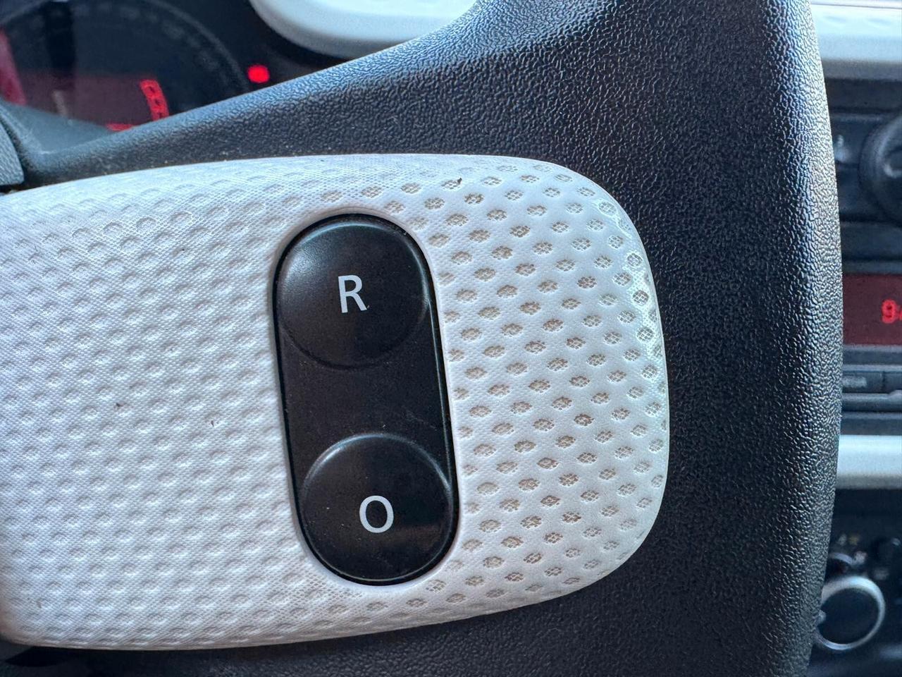 Renault Twingo 1.0 69CV LIMITED,LED, NEOPATENTATI,UNIPRO,GARANZIA