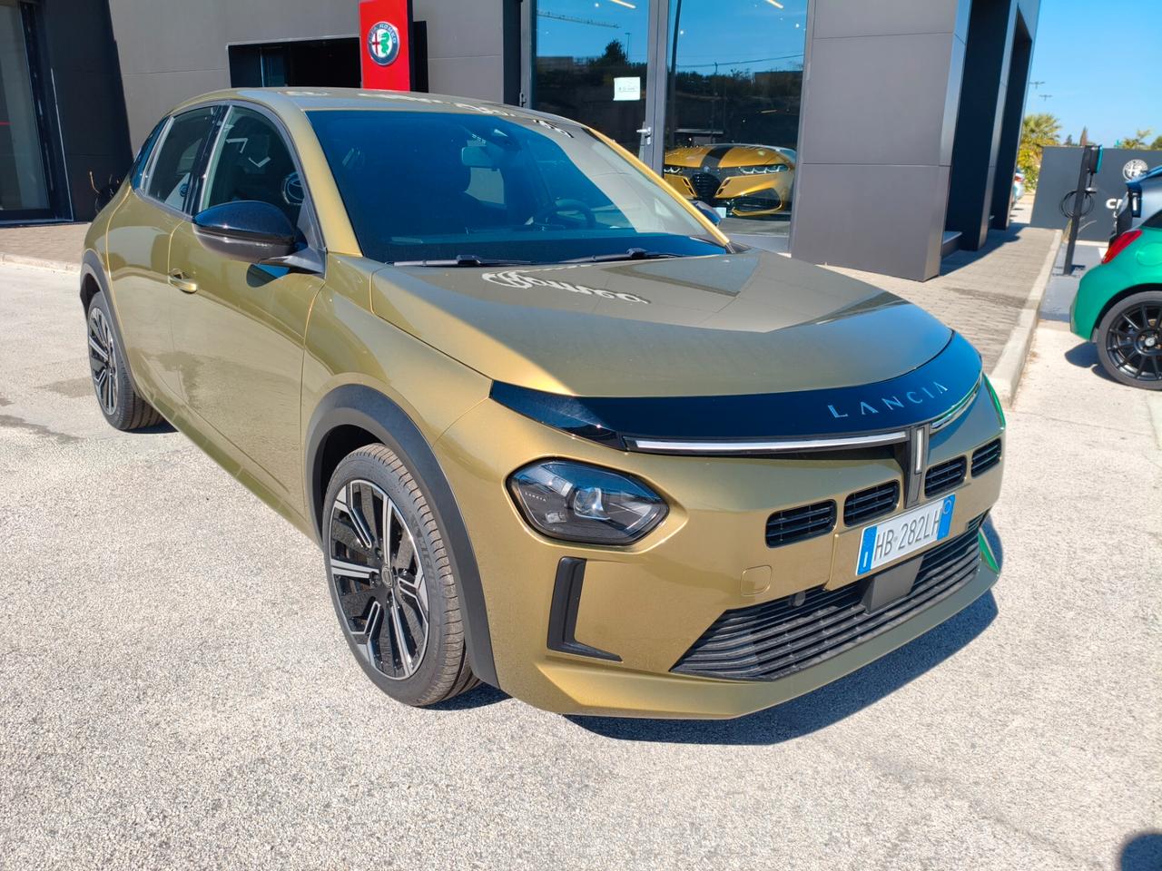 Lancia Ypsilon Hybrid