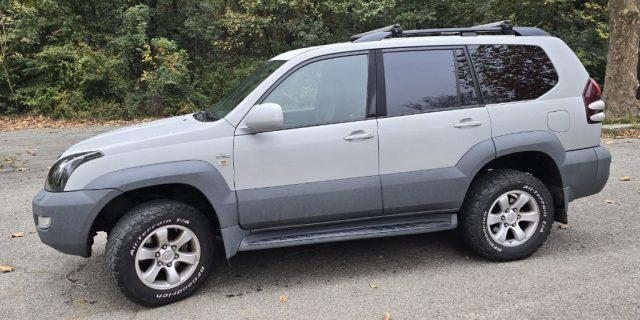 TOYOTA Land Cruiser 3.0 D-4D 16V cat 5 porte Sol