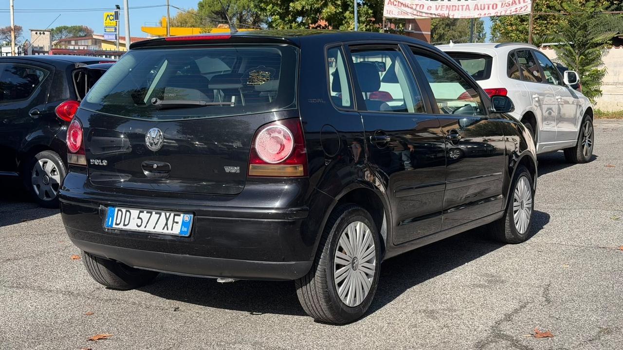 Volkswagen Polo 1.4/80CV TDI 3p. Sportline