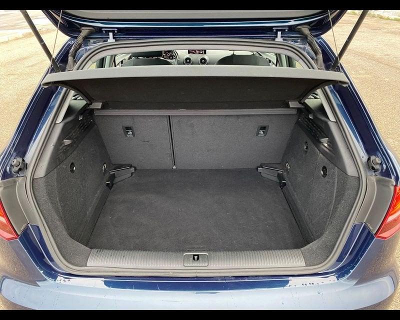 Audi A3 III 2016 Sportback Sportback 35 2.0 tdi Business 150cv s-tronic my20