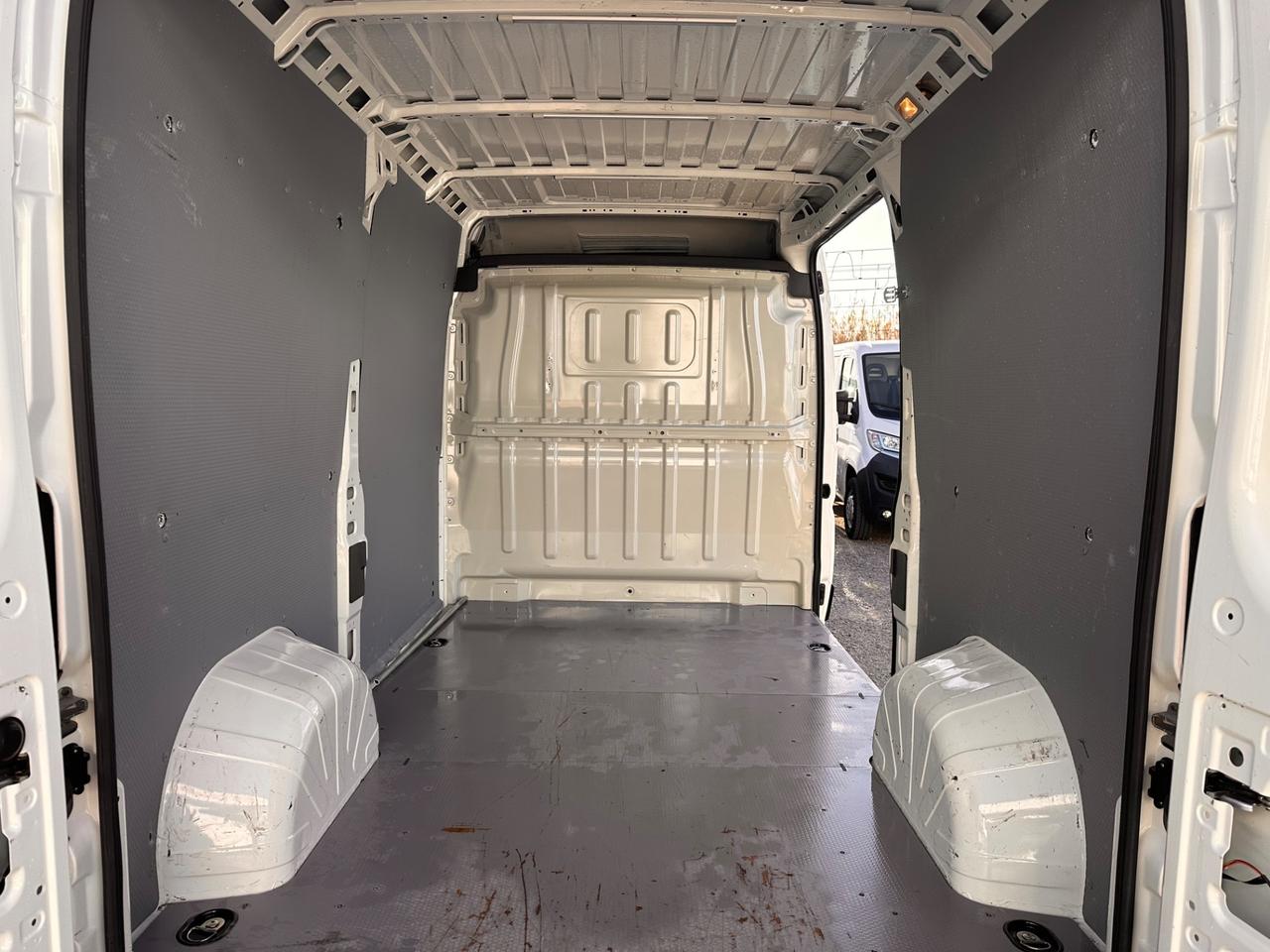 Citroen jumper Tipo 35 L2H2 2.2 bluehdi 140cv S&S